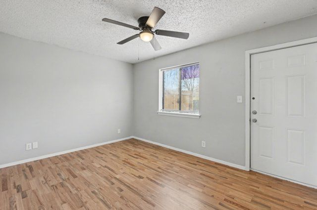 1045 Happy Hollow Rd 5, Fayetteville, AR 72704