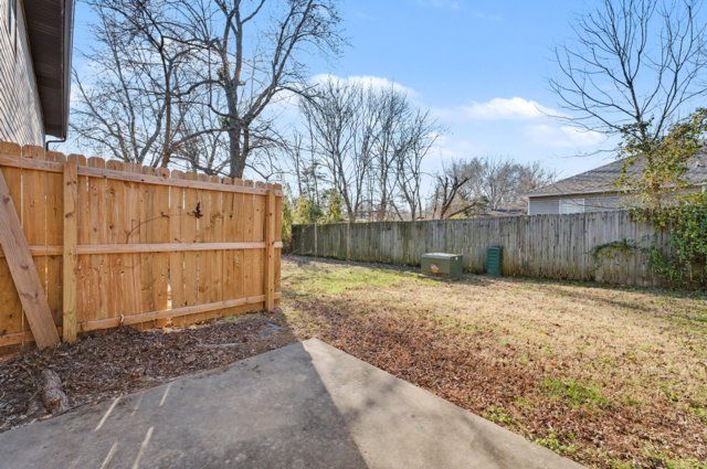 1045 Happy Hollow Rd 5, Fayetteville, AR 72704