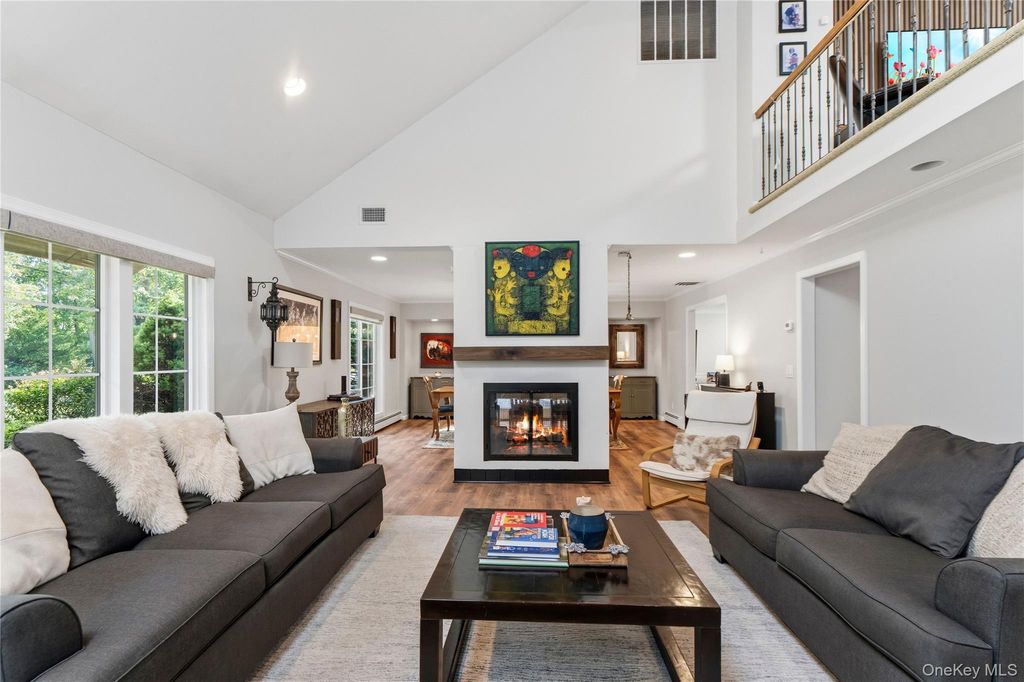 1 W Gate Drive, Huntington, NY 11743 — photo 4