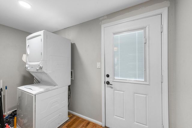 6739 Avenue O, Houston, TX 77011