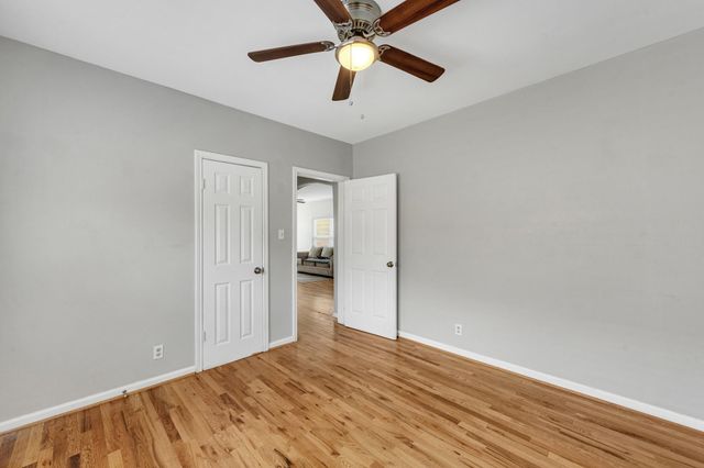 6739 Avenue O, Houston, TX 77011