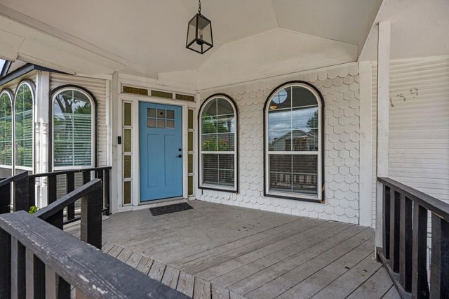 6739 Avenue O, Houston, TX 77011
