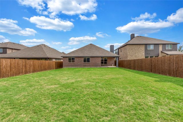 4520 Mill Falls Drive, Fort Worth, TX 76036