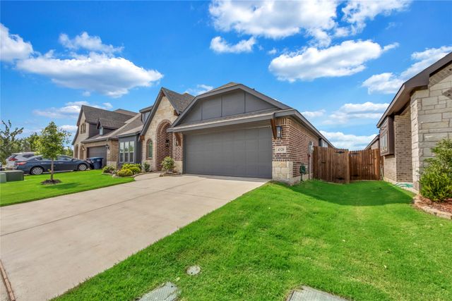 4520 Mill Falls Drive, Fort Worth, TX 76036