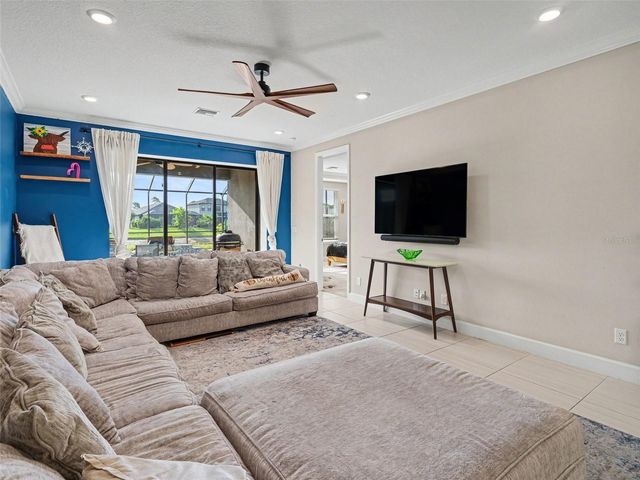 5461 SUMMIT GLEN, Bradenton, FL 34203