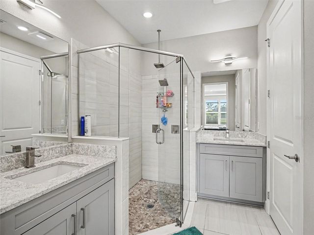 5461 SUMMIT GLEN, Bradenton, FL 34203