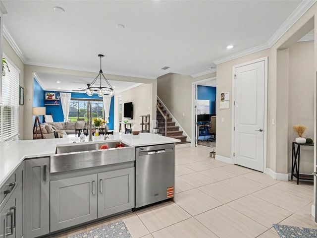 5461 SUMMIT GLEN, Bradenton, FL 34203