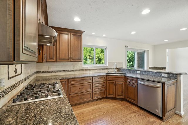 3779 Windyhollow Way, Mason, OH 45040