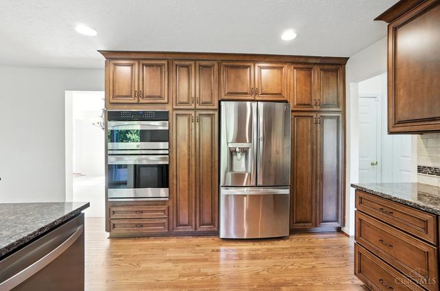 3779 Windyhollow Way, Mason, OH 45040