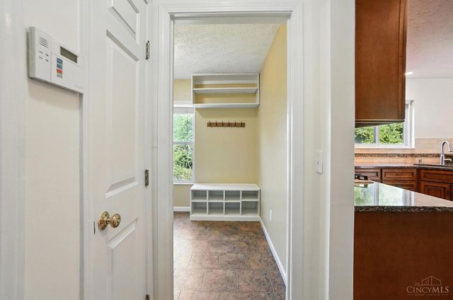 3779 Windyhollow Way, Mason, OH 45040