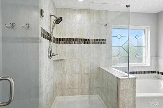 3779 Windyhollow Way, Mason, OH 45040