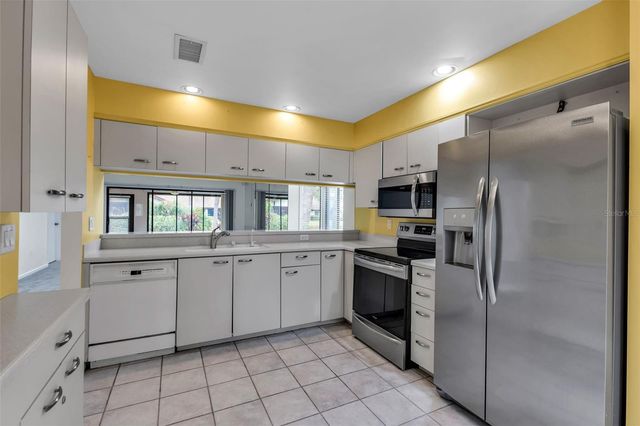3107 WINDRUSH BOURNE, Sarasota, FL 34235