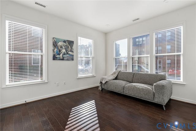 5271 Old Main St, Henrico, VA 23231