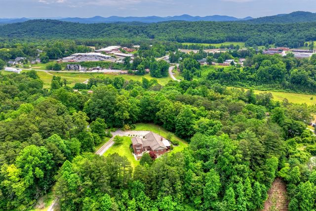 2850 Appalachian Hwy, Blue Ridge, GA 30513