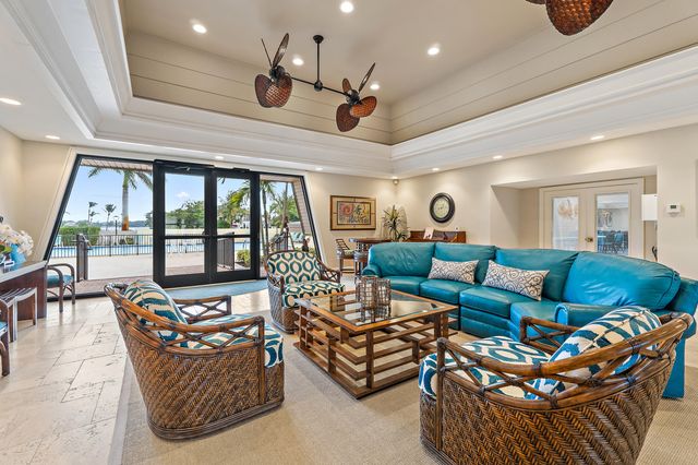 1800 SE Saint Lucie Boulevard 7-201, Stuart, FL 34996