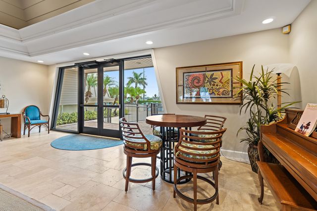 1800 SE Saint Lucie Boulevard 7-201, Stuart, FL 34996