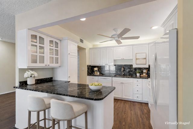 1800 SE Saint Lucie Boulevard 7-201, Stuart, FL 34996