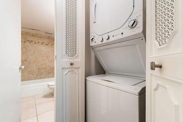 1800 SE Saint Lucie Boulevard 7-201, Stuart, FL 34996