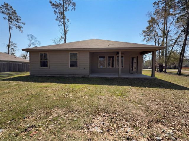 2522 S Colosseum Court, New Caney, TX 77357