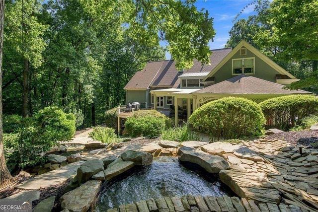7560 Bridgegate Court, Sandy Springs, GA 30350