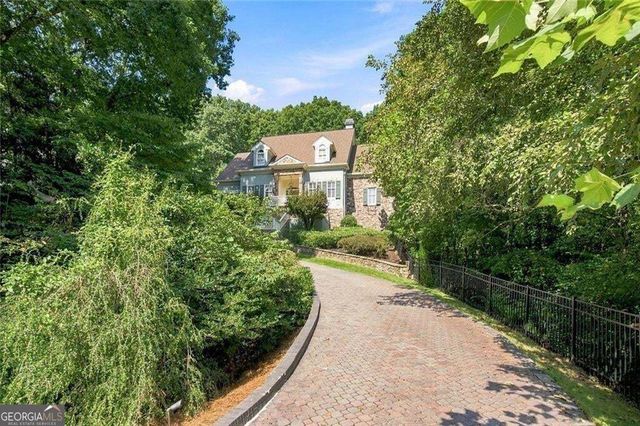 7560 Bridgegate Court, Sandy Springs, GA 30350