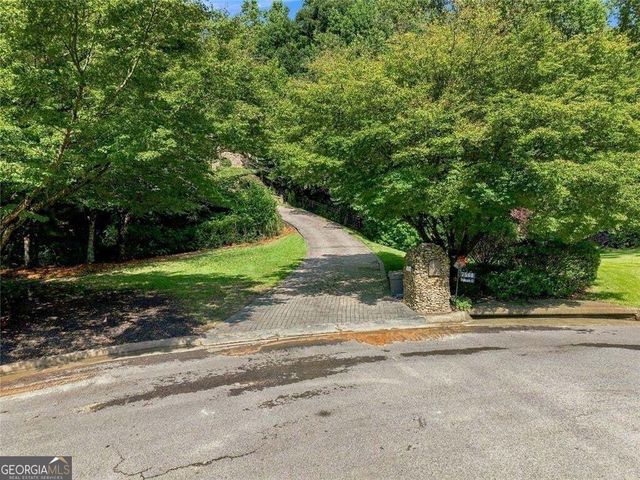 7560 Bridgegate Court, Sandy Springs, GA 30350