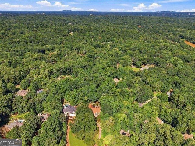 7560 Bridgegate Court, Sandy Springs, GA 30350