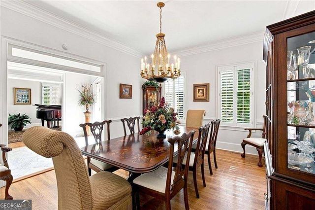 7560 Bridgegate Court, Sandy Springs, GA 30350