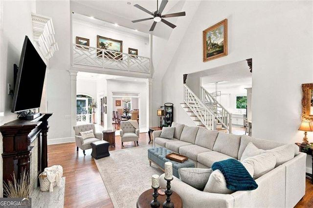 7560 Bridgegate Court, Sandy Springs, GA 30350