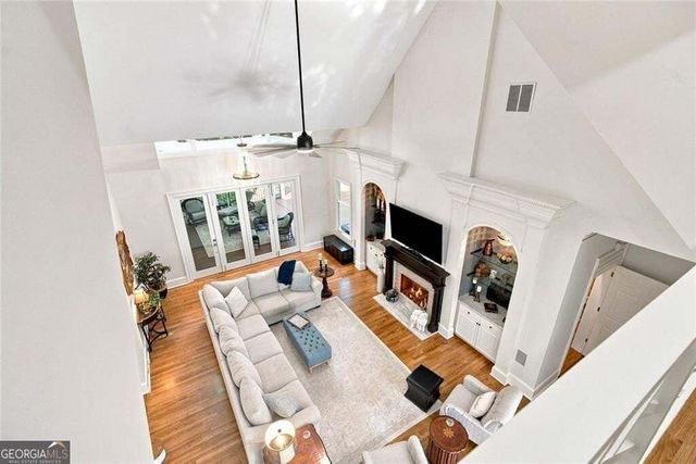 7560 Bridgegate Court, Sandy Springs, GA 30350