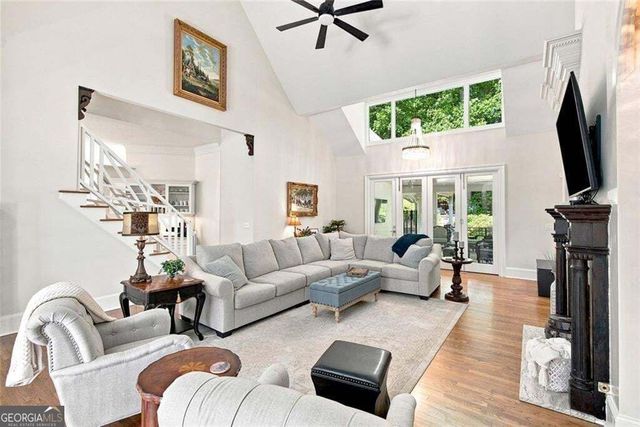 7560 Bridgegate Court, Sandy Springs, GA 30350