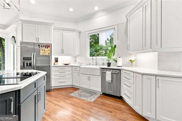 7560 Bridgegate Court, Sandy Springs, GA 30350