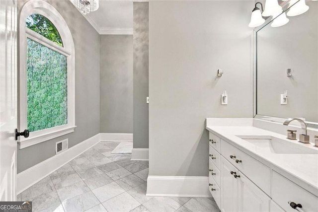7560 Bridgegate Court, Sandy Springs, GA 30350