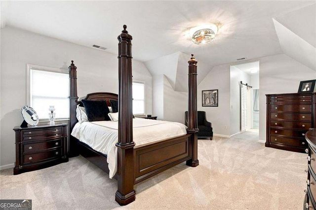 7560 Bridgegate Court, Sandy Springs, GA 30350