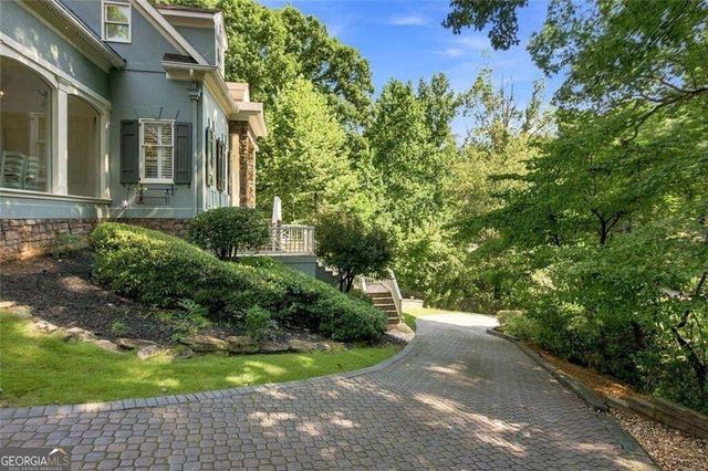 7560 Bridgegate Court, Sandy Springs, GA 30350