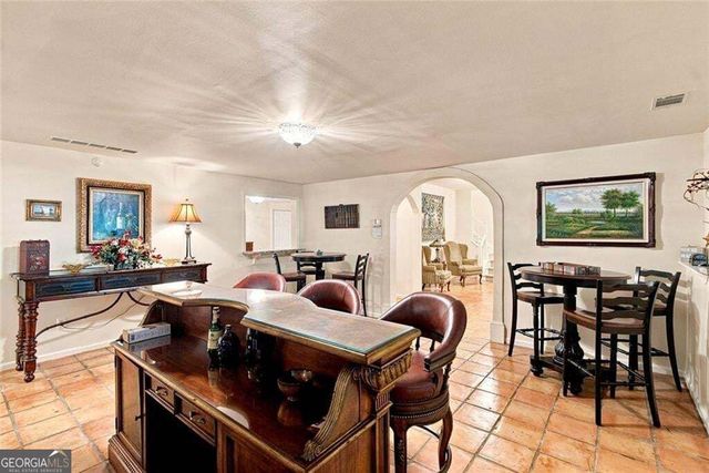 7560 Bridgegate Court, Sandy Springs, GA 30350