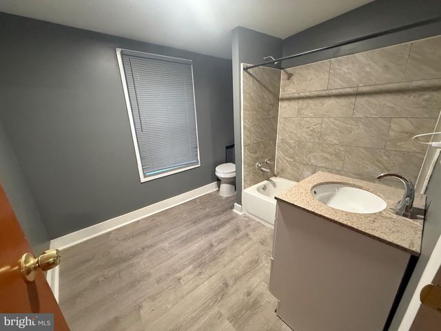 1016 W ARIZONA ST, Philadelphia, PA 19133