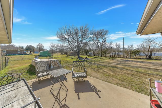 203 N Church Street, Blue Ridge, TX 75424