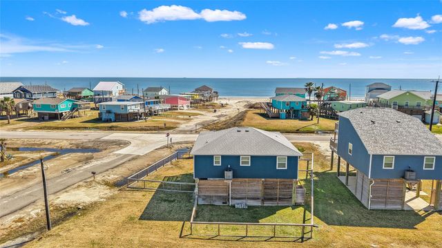 1206 Surf Drive, Surfside Beach, TX 77541