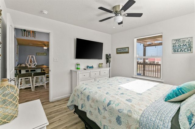 1206 Surf Drive, Surfside Beach, TX 77541