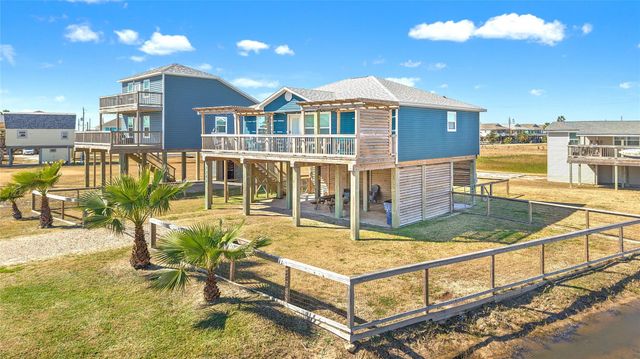 1206 Surf Drive, Surfside Beach, TX 77541