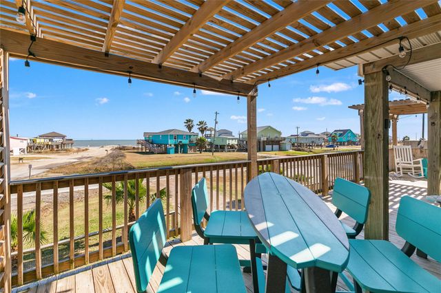 1206 Surf Drive, Surfside Beach, TX 77541