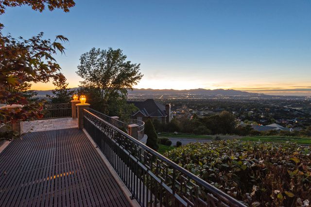 3222 E EAGLE VIEW CIR, Sandy, UT 84092