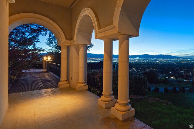 3222 E EAGLE VIEW CIR, Sandy, UT 84092