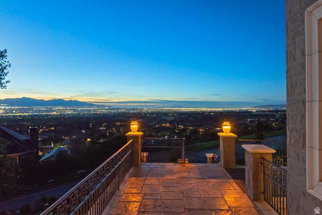 3222 E EAGLE VIEW CIR, Sandy, UT 84092