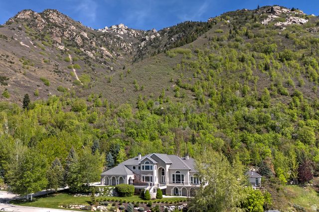 3222 E EAGLE VIEW CIR, Sandy, UT 84092