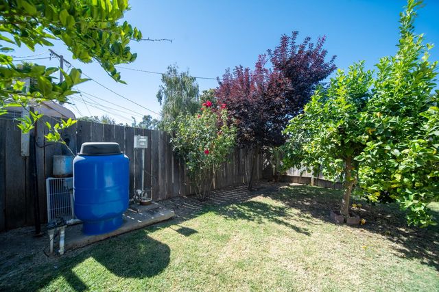 4583 E Harvest Rd, Acampo, CA 95220
