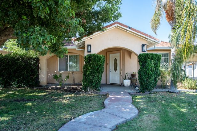 4583 E Harvest Rd, Acampo, CA 95220