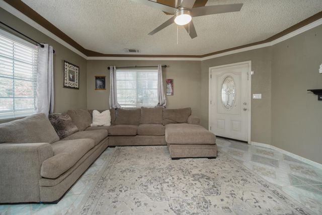 4583 E Harvest Rd, Acampo, CA 95220