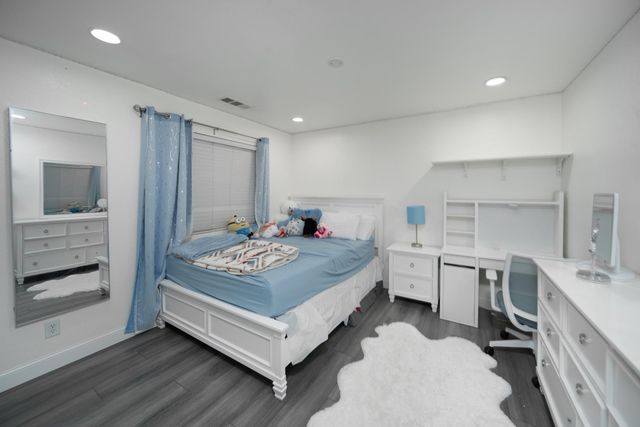 4583 E Harvest Rd, Acampo, CA 95220
